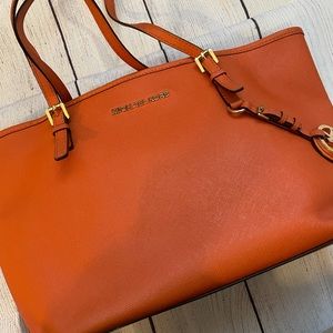 MICHAEL Michael Kors Jet Set Small Tote